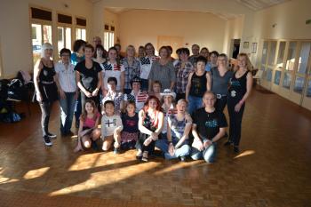 Photo de groupe du workshop avec Annie Corthesy, organisé par les 100tiags